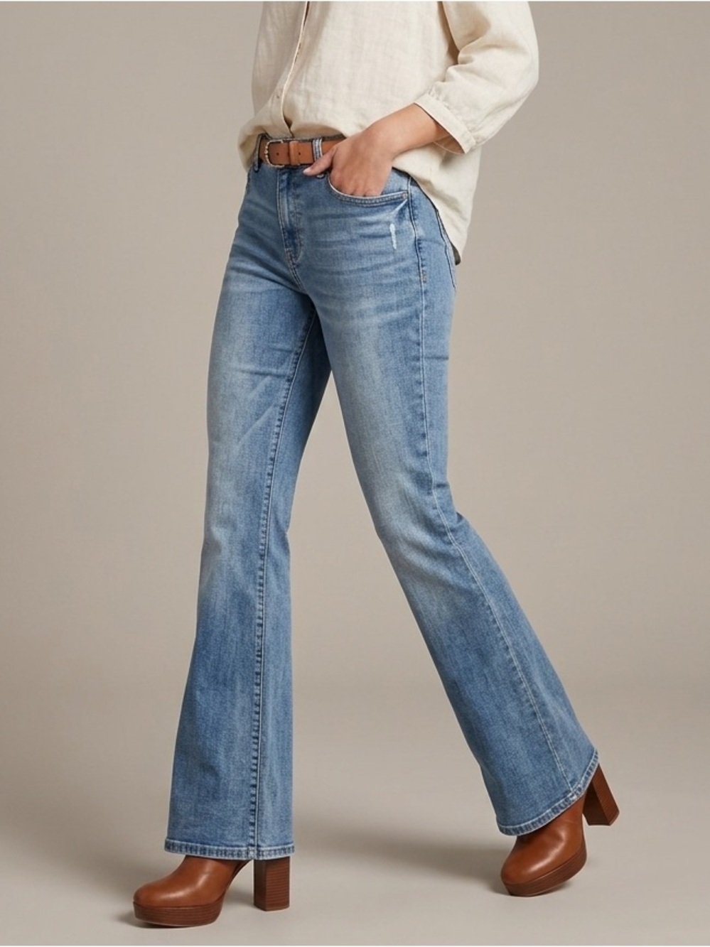 Bootcut cut jeans "KUT from the Kloth "classic washed blue.'  Size 12(STRECH